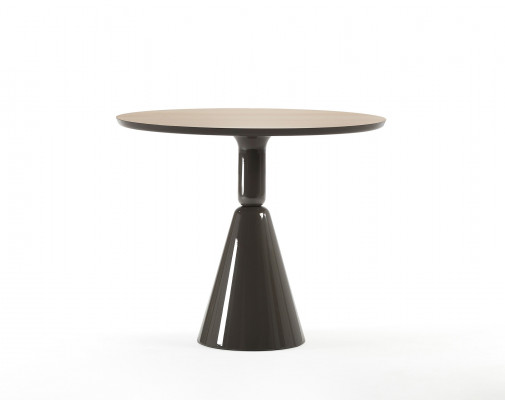 Pion (table)