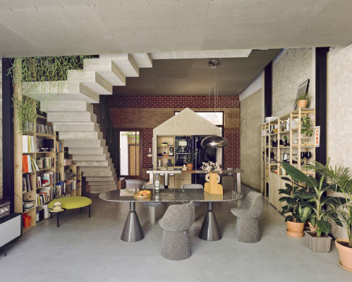 Meeting Point (pouf)
