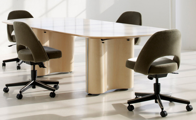Saarinen Executive Chair