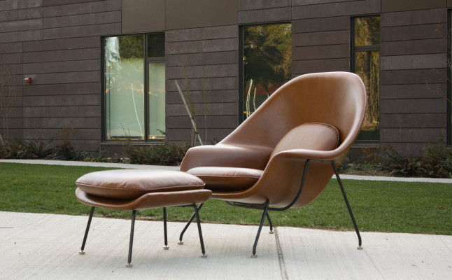 Saarinen Womb Chair with Ottoman