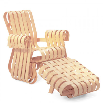Power Play Chair and Ottoman