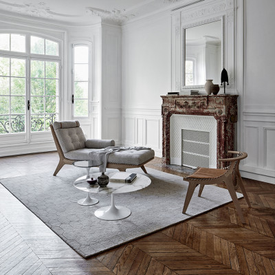 Klismos Chaise