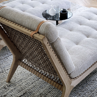 Klismos Chaise