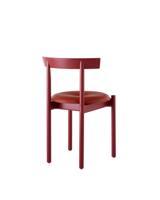 Comma Chair