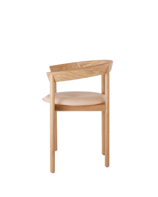 Comma Chair