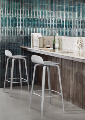Visu Counter & Bar Stool