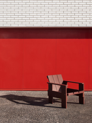 Crate Lounge Chair