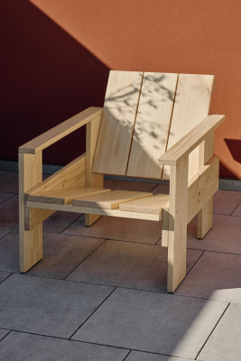 Crate Lounge Chair