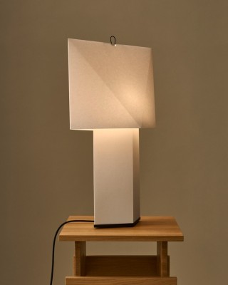 Aplat Table Lamp