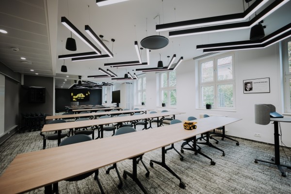 Globální společnost