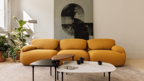 Luva sofa & Cyclade table